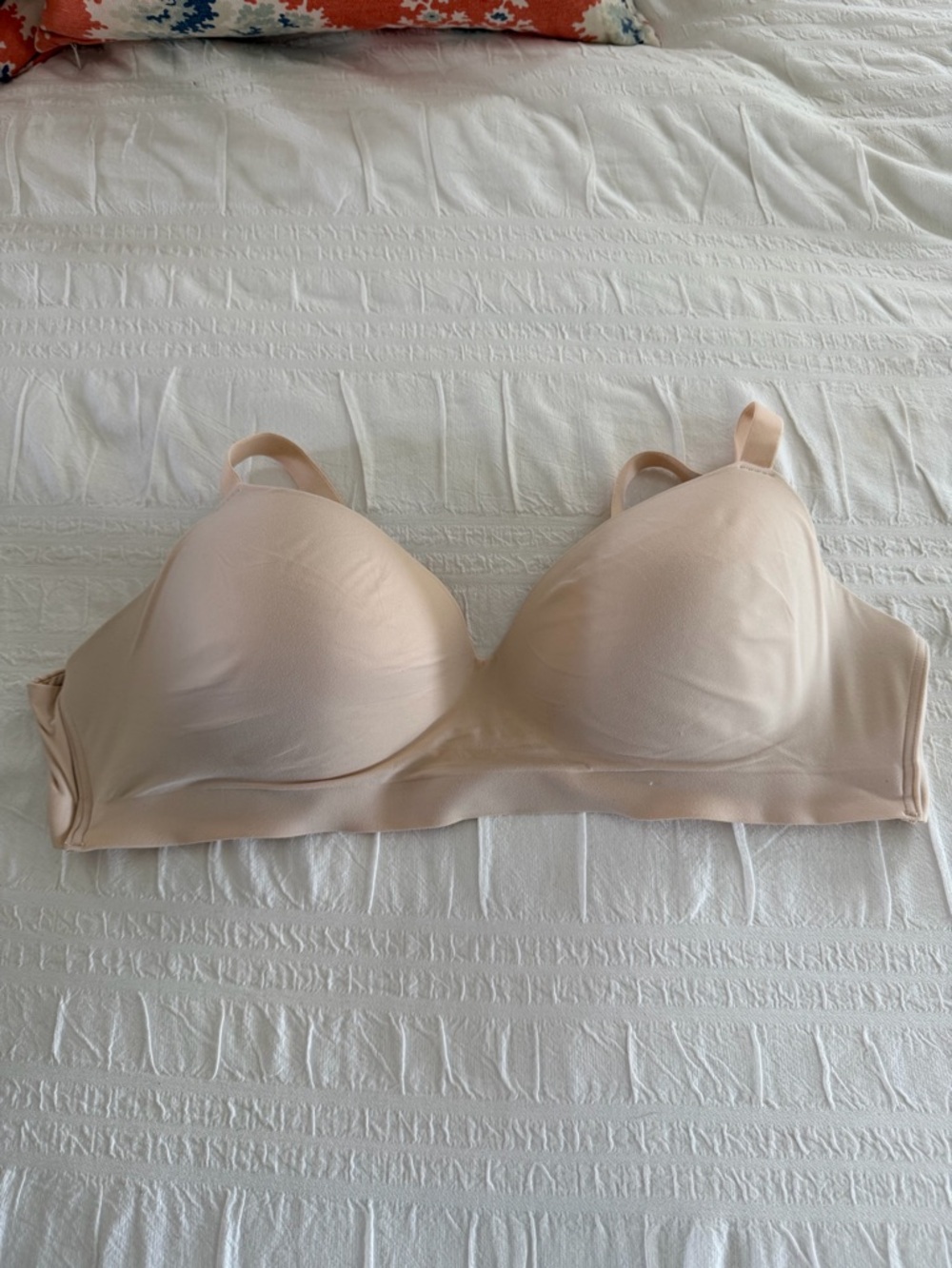 Soma Wireless Smooth Bra in Light Nude